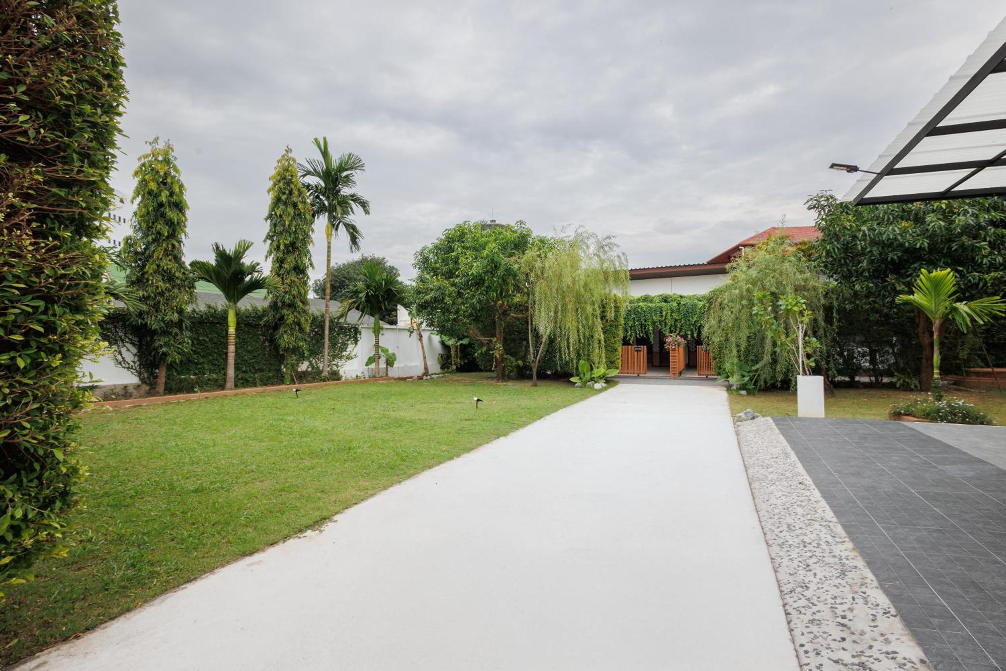 T House Villa Bang Tao Beach  Eksteriør billede